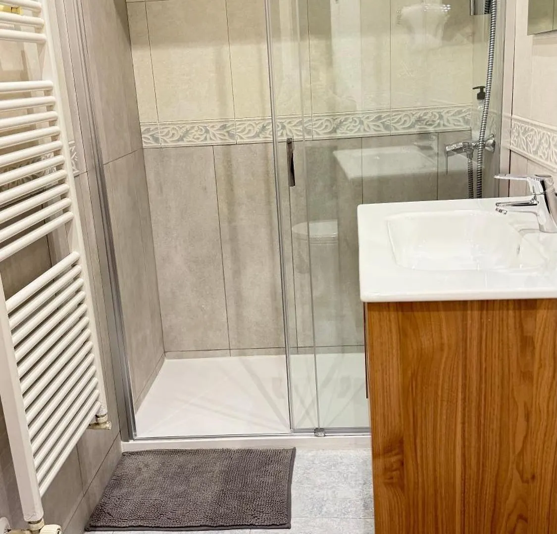 ** Guest house Hostal Madrazo Barcelona Spain