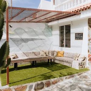 Ostello Endless Summer (adults Only)