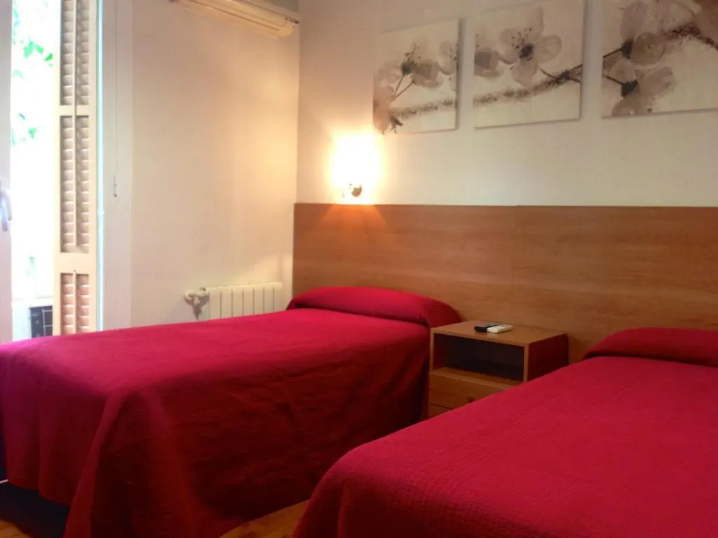 Hostal Madrazo Βαρκελώνη 2*,  Ισπανία